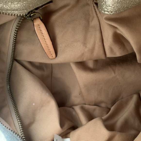 Beautiful ,J Crew gold leather purse BEAUTIFUL ,excellent condition. Make offer - Picture 7 of 12